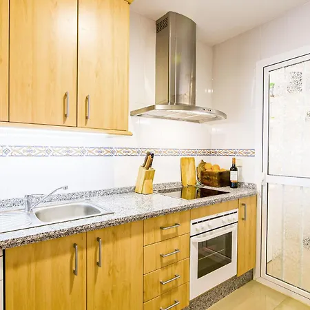 2 Bedroom Cozy In Sabinillas