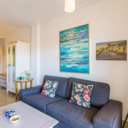 2 Bedroom Cozy In Sabinillas * San Luis de Sabinillas